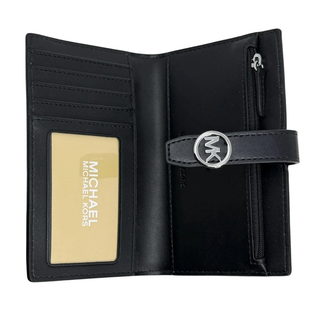 Michael Kors Greenwich Medium
Zebra Signature Logo Bifold - Picture 3 of 6